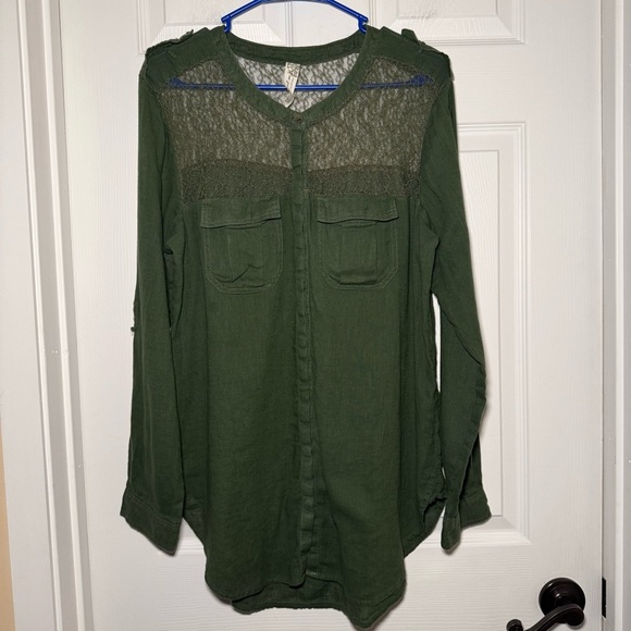 Free People Women’s Medium Green Lace Cutout Linen Button Front Utility Blouse - Picture 1 of 8